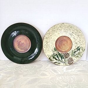 Ellen Evans USA 2000 Pine Cones Glazed Studio Art Pottery Plates Set of 2